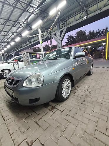 lada priora: ВАЗ (ЛАДА) Priora: 2010 г., 1.6 л, Механика, Бензин, Хэтчбэк — 7