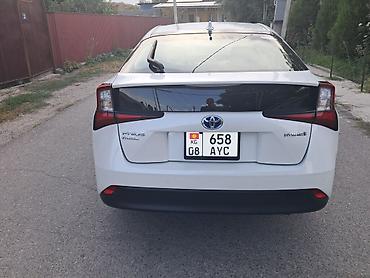 2022: Toyota Prius: 2022 г., 1.8 л, Вариатор, Гибрид, Лифтбек — 4