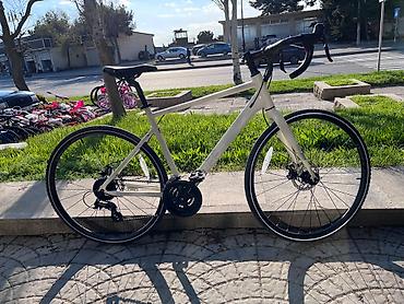 velosiped trinx: İşlənmiş Şəhər velosipedi Trinx, 28", sürətlərin sayı: 24, Ünvandan götürmə — 2