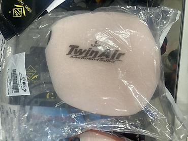 twin: Фильтр воздушный Twin Air (поролоновый) - Бренд: Twin Air - Тип — 1