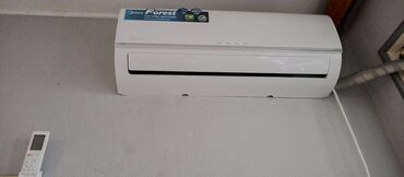 Uzunmüddətli kirayə mənzillər: MənzilNəsimi və Memar Əcəmi metrosu yaxınlığında yerləşir.2 otaqli — 3