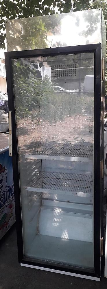 Soyuducu avadanlığı: Vitrin soyuducu 330azn satılır. Ünvan Əhmədli (fidan 2) 8716 — 1