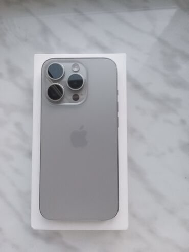 Apple iPhone: IPhone 15 Pro, 128 GB, Natural Titanium