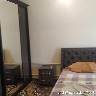 Долгосрочная аренда комнат: Задаётся балшой дом Планировка и оснащение: - Спальное место — 3