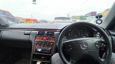 Продажа авто: Mercedes-Benz E-Class: 2001 г., 2 л, Автомат, Седан — 7