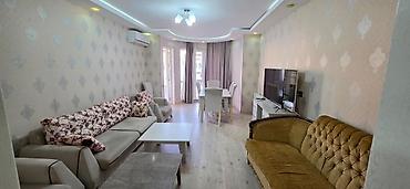 kiraye ev ecemide: İcarəyə verilir 3 otaqlı yeni tikili 135 m², 8 Noyabr m. 1 050 AZN/ay — 2
