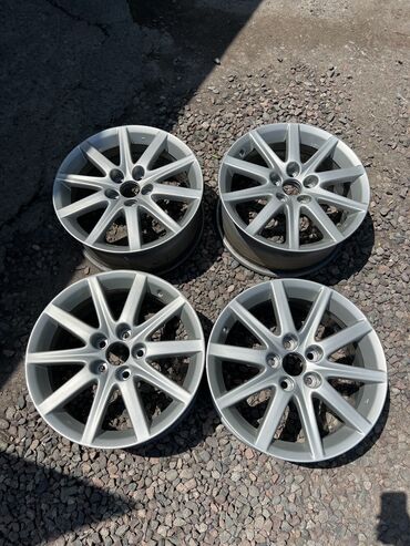 Диски: Диски R 17 Lexus, Комплект, отверстий - 4, Б/у