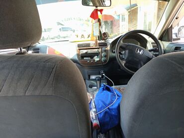 Honda: Honda Civic: 2001 г., Седан — 6