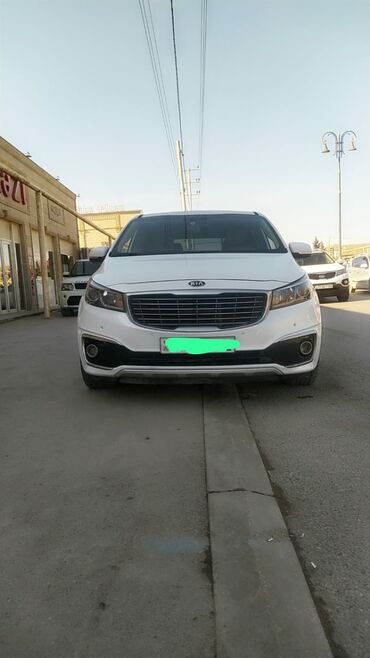 Kia: Kia Carnival: 2.2 l | 2016 il Van/Minivan
