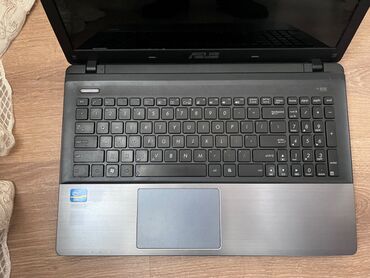 notebook core 2: Intel Core i5, 8 GB