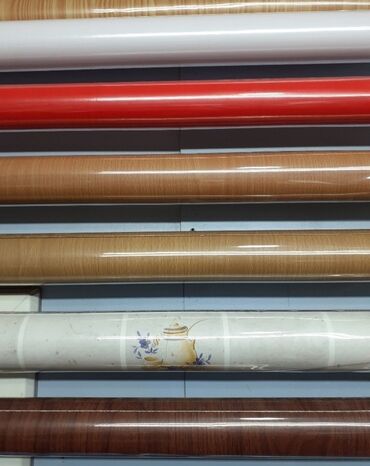 Vinil divar kağızı, oboy: Vinil Divar Kağızları Arxası Özü Yapışqandır. Rulon da 10 metr olur — 13