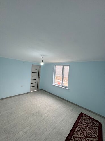 Продажа комнат: 400 м², Без мебели — 4