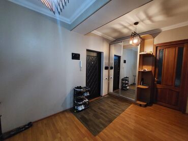 Uzunmüddətli kirayə mənzillər: Əcəmi metrosu yaxınlığı,Yeganə şadlıq sarayının arxasında,18 — 6