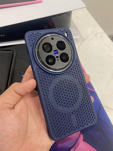 Vivo: Vivo X200 Pro, Б/у, 256 ГБ, цвет - Черный, 2 SIM — 3