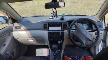 машина женская: Toyota Corolla: 2003 г., 1.5 л, Автоматические, Бензин, Седан