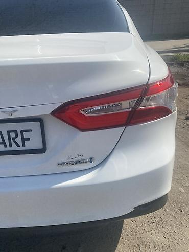 camry 2020: Toyota Camry: 2019 г., Гибрид, Седан — 1