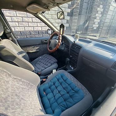 lexus hx: Suzuki Swift: 2002 г., 1.3 л, Автомат, Бензин, Седан — 4