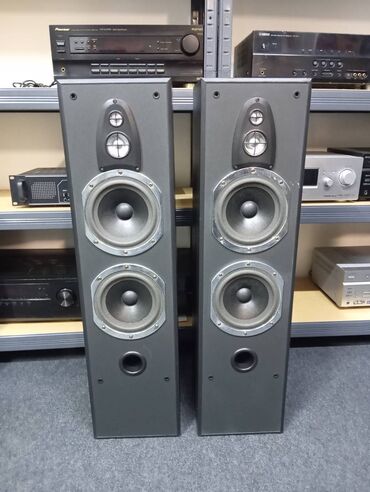 Zvučnici i stereo sistemi: Universum QSL 260 povoljno! trosistemci dupli basevi od 6 incha bas — 7