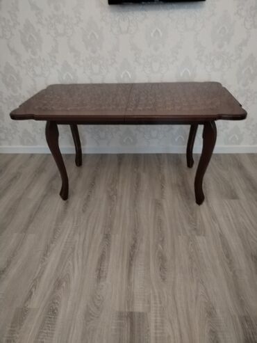 stol satılır: Qonaq masası, İşlənmiş, Açılan