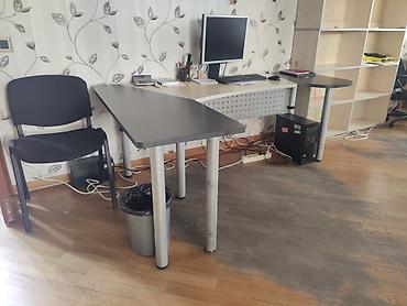 Ofis mebeli: Ofis üçün mebel dəsti – açıq ağ palıd rəngində Tərkib: - İkiqat kitab — 9