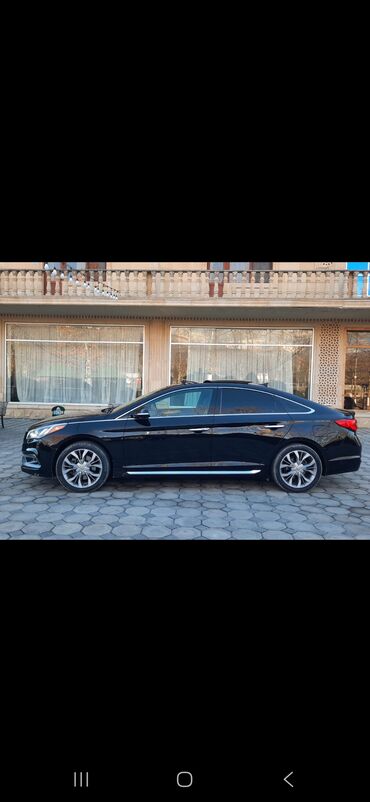 Hyundai: İLi 2015 . Qara qara salondu Peç Kondisoner Super Veziyyetde. Luk — 1