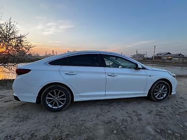 Hyundai: Hyundai Sonata: 2019 г., 2 л, Автомат, Газ, Седан — 12
