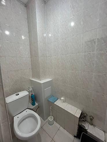кольбаев: 3 комнаты, 62 м², Аламедин-1 мкр 105 серия, 2 этаж, Косметический ремонт — 5