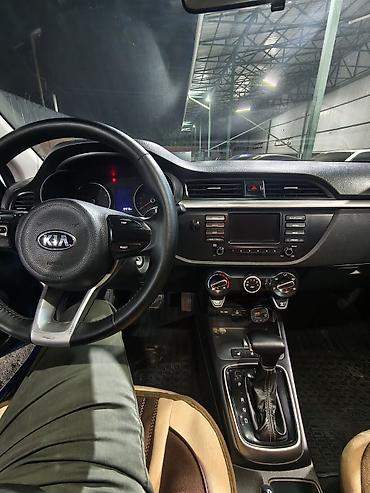 matiz 4: Kia Rio: 2018 г., 1.4 л, Автомат, Бензин, Седан — 8