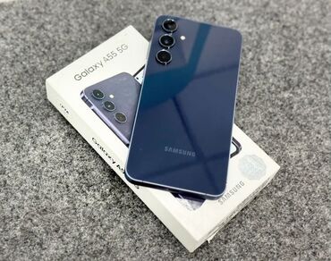 Samsung: Samsung Galaxy A55, Б/у, 256 ГБ, цвет - Синий, 2 SIM