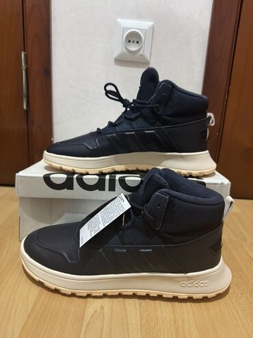 купить очки для зрения с накладками: Мужские кроссовки, 42, Adidas, Новый, цвет - Синий, Самовывоз