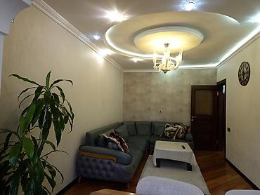 aqdasda ev satisi: Bakı, 3 otaqlı, Köhnə tikili, m. Xalqlar Dostluğu, 85 kv. m — 2