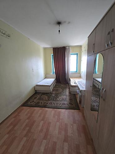 2 комнаты, 42 м², Ошский рынок / базар Индивидуалка, 4 этаж, Косметический ремонт