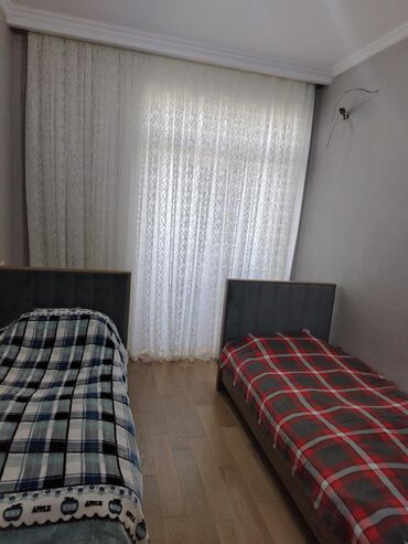 Uzunmüddətli kirayə mənzillər: Yasamal da "Kristal Abşeron" da otaq yoldaşı tələbə xanım — 9