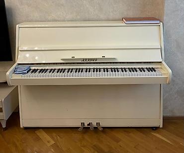 Akustik pianino – Akkord upright - Brend/model: Akkord upright