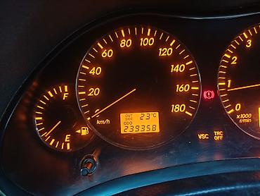 Toyota Avensis: 2003 г., 2 л, Автомат, Бензин, Универсал — 9