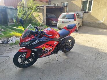 бу мотоциклы в рассрочку: Спортбайк BMW, 400 куб. см, Бензин, Чоңдор үчүн, Жаңы