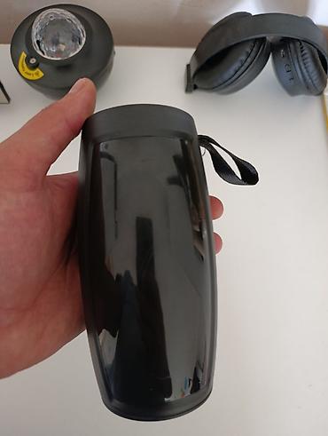 nokia 200 4g: Daşına bilən mini Bluetooth dinamik - Kompakt silindrik dizayn: ovuc — 1