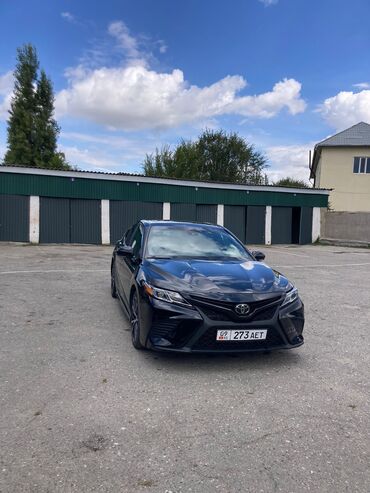 тойота krown: Toyota Camry: 2019 г., 2.5 л, Автомат, Бензин, Седан