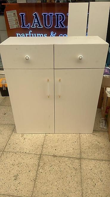 sened dolabi: Ağ rəngli çoxfunksiyalı şkaf - Dizayn: Minimalist, hamar səthli — 1