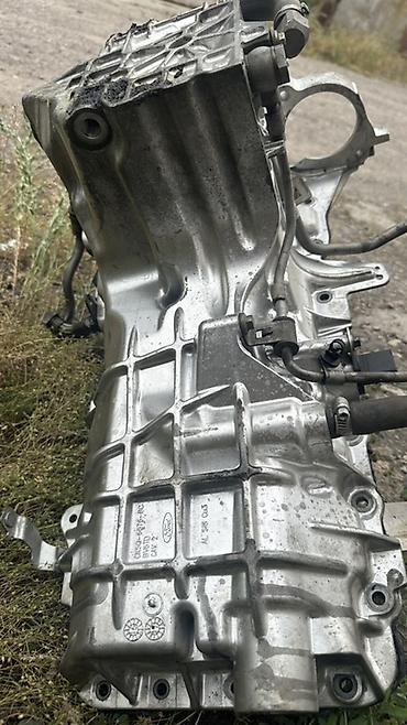слив пентеры: Картер Land Rover 2018 г., Б/у, Оригинал — 3