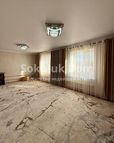 Продажа коттеджей и домов: 🔥СРОЧНО!🏠Продается дом в с. Сокулук, нижняя зона 🟡Комнаты: 5 🟡Участок — 6