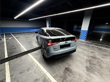 приус 2017: Toyota Prius: 2019 г., 1.8 л, Вариатор, Гибрид, Хэтчбэк — 3