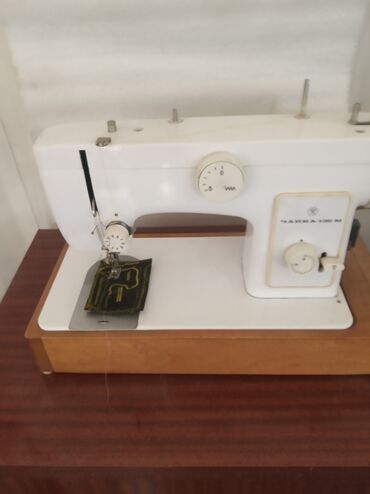 чайка машина швейная: Швейная машина Chayka, Электромеханическая, Полуавтомат