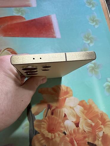 чехол для с24 ультра: Samsung Galaxy S24 Ultra, Б/у, 512 ГБ, цвет - Золотой, 2 SIM, eSIM — 5