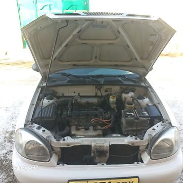 Daewoo: Daewoo Lanos: 1999 г., 1.5 л, Механика, Бензин, Седан — 2