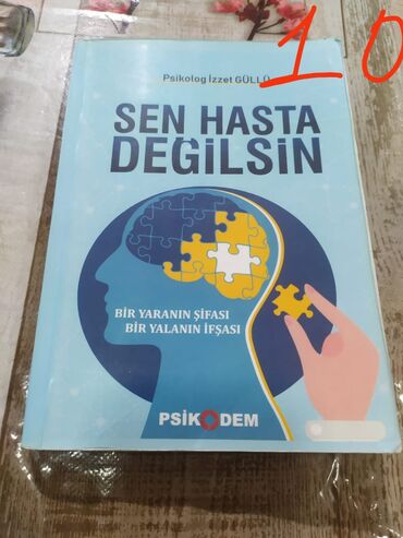 Dini kitablar: Üsd terefde qiymetleri yazilib — 3