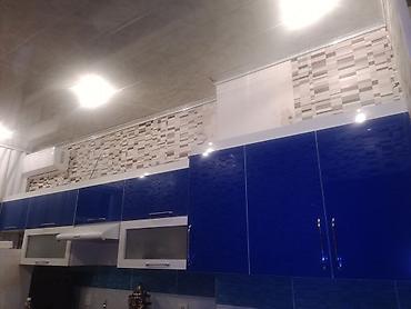 Mətbəx mebel dəsti – parlaq mavi-ağ rəng çaları ilə müasir lalafo.az -da Mətbəx mebel dəsti – parlaq mavi-ağ rəng çaları ilə müasir
