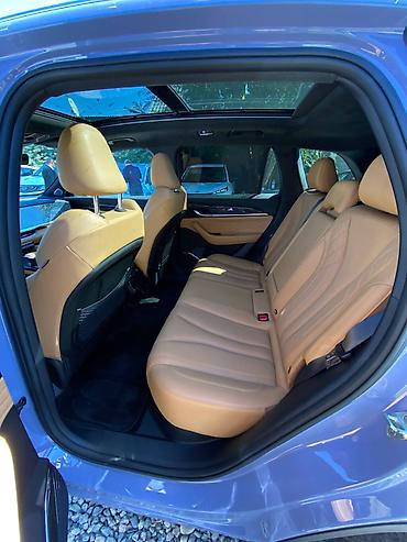 Geely: Geely Monjaro: 2022 г., 1.5 л, Вариатор, Гибрид, Кроссовер — 7