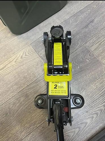 дамкра: Гидравлический подкатной домкрат FLOOR JACK - Грузоподъемность: 2 — 1