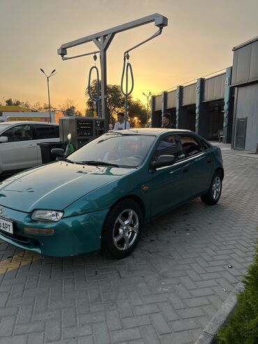 runx alex: Mazda 323: 1995 г., 1.6 л, Механика, Бензин, Хэтчбэк